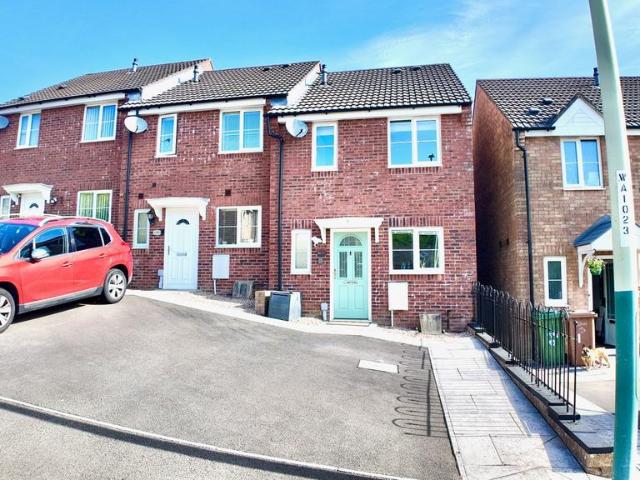 House for sale in Pontlottyn, Wales