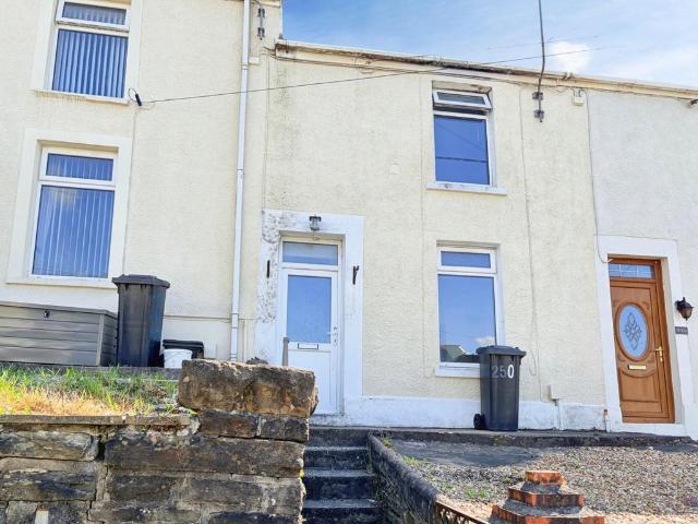 House for sale in Cimla, Briton Ferry