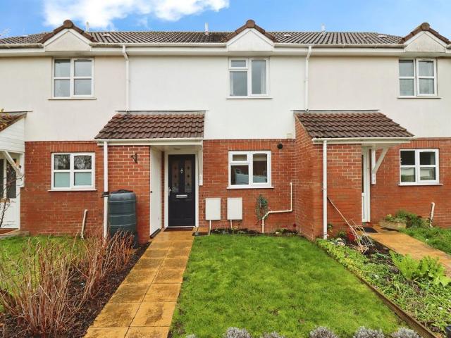 House for sale in Feckenham, City Of Bristol