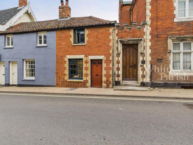 House for sale in Bedingfield, Suffolk