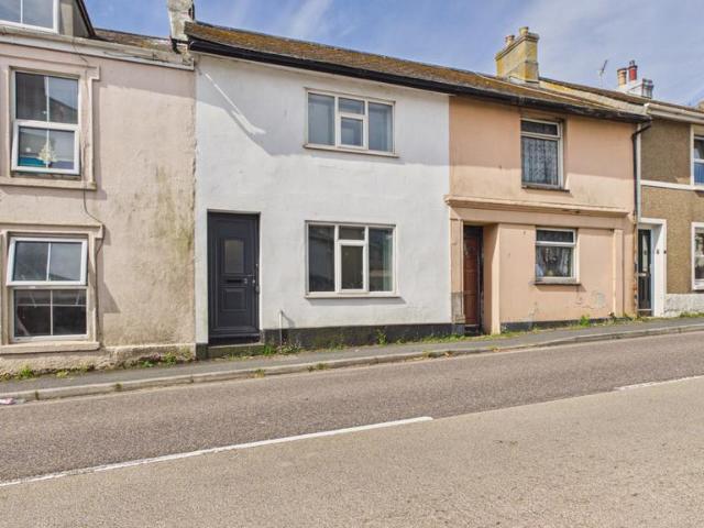 House for sale in Treneere, Penzance