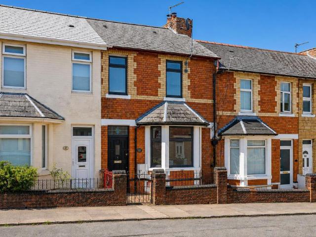 House for sale in Cwm Talwg, Barry