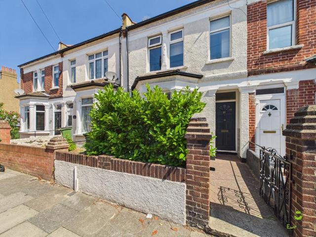 House for sale in Abbey Wood, Greater London