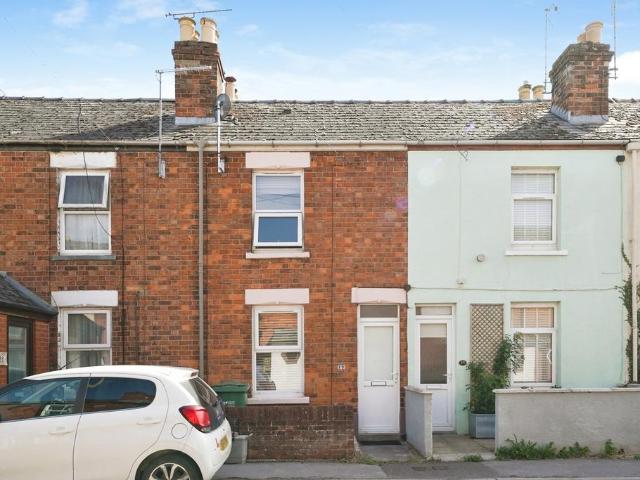 House for sale in Sharpness, Stroud