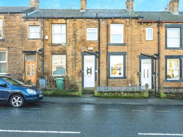 House for sale in Churwell, West Yorkshire