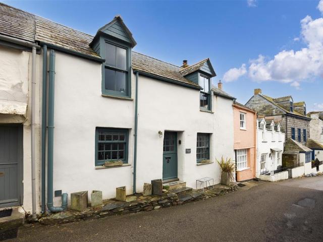 House for sale in Port Gaverne