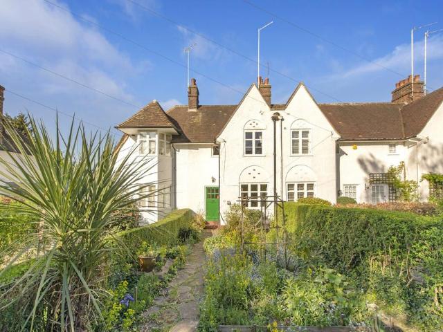 House for sale in London Borough of Barnet, Greater London