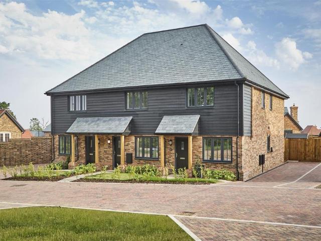 House for sale in Arundel, Clapham
