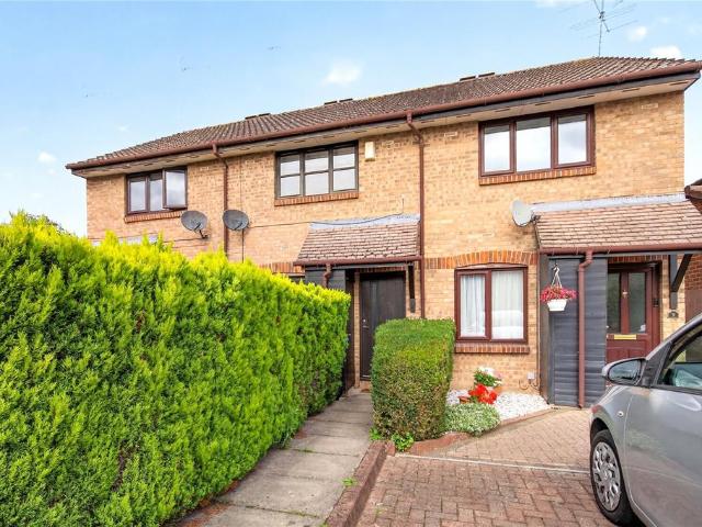 House for sale in The Warren, Winkfield