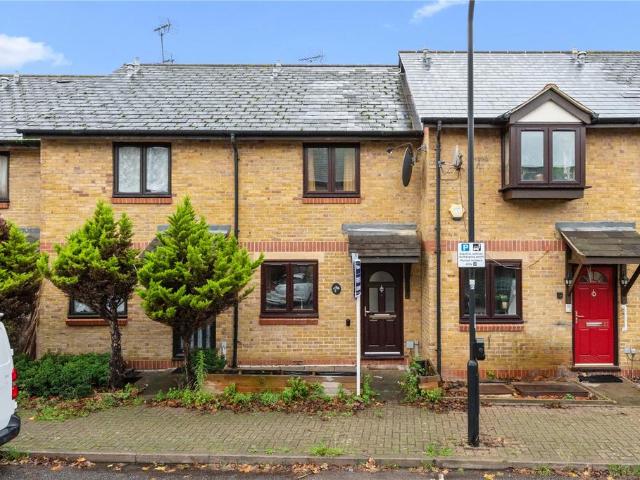 House for sale in Clapton, Greater London