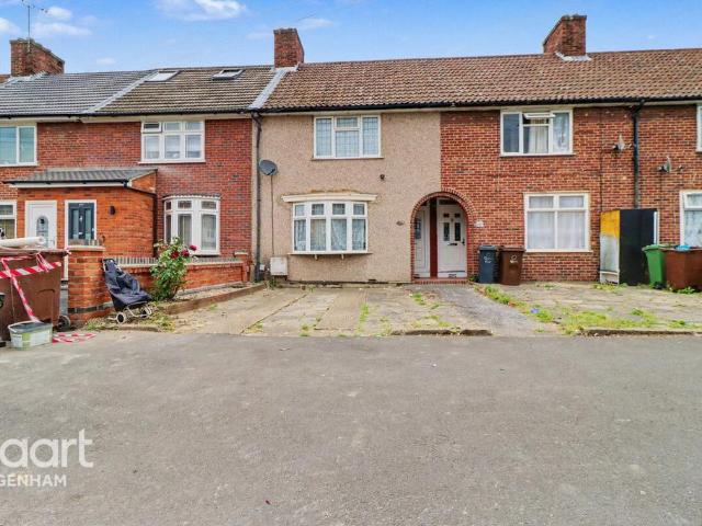 House for sale in London Borough of Barking and Dagenham, Greater London
