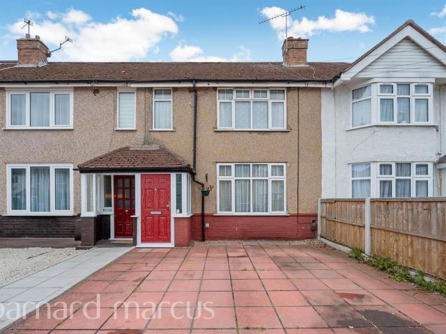 House for sale in London Borough of Hounslow, Feltham