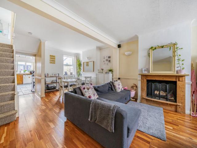House for sale in Mottingham, Greater London