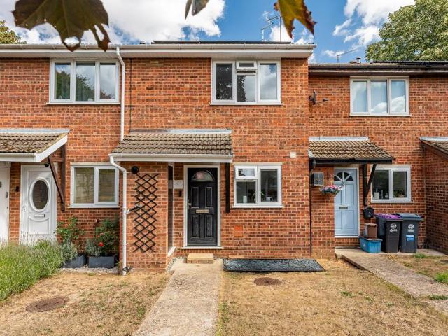 House for sale in Kings Hill, Colliers End
