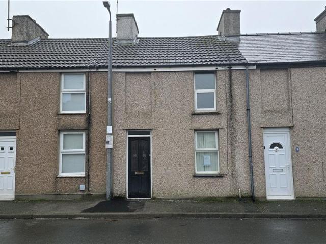 House for sale in Trearddur, Wales