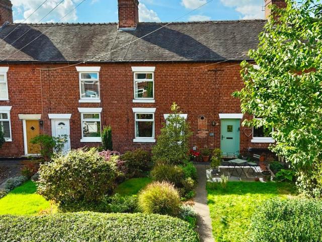 House for sale in Stone, Baswich