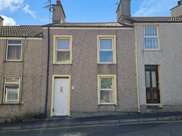 House for sale in Porth-y-Felin, Holyhead