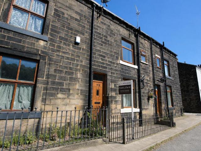 House for sale in Walsden, West Yorkshire