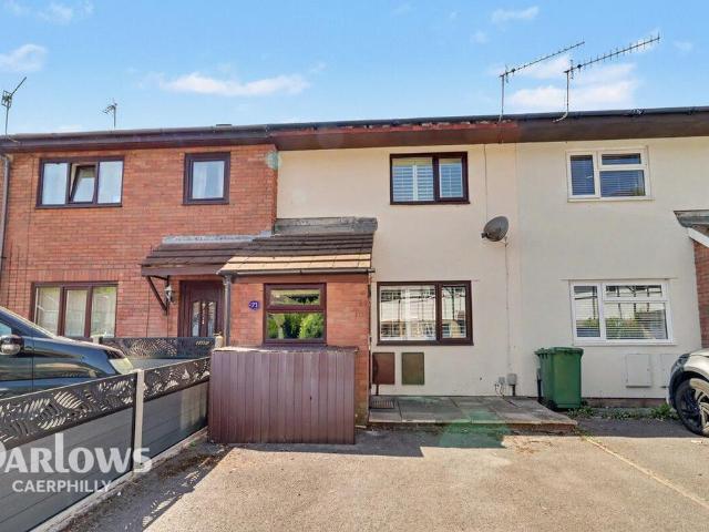 House for sale in Taffs Well, Wales