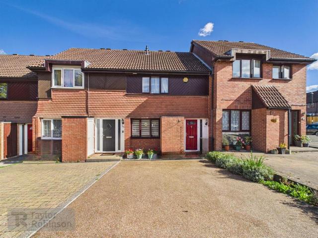 House for sale in Ifield West, Crawley