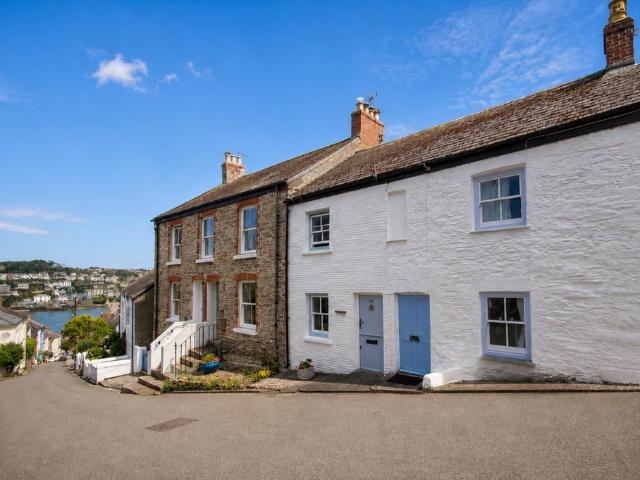 House for sale in Polruan, Cornwall