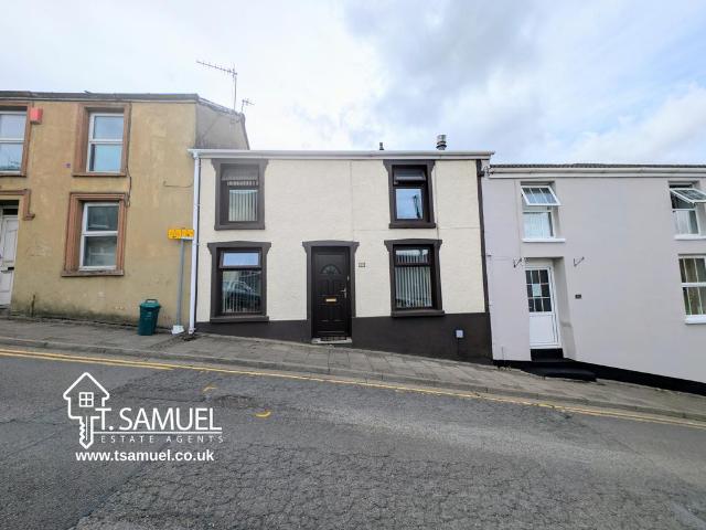 House for sale in Gadlys, Aberdare