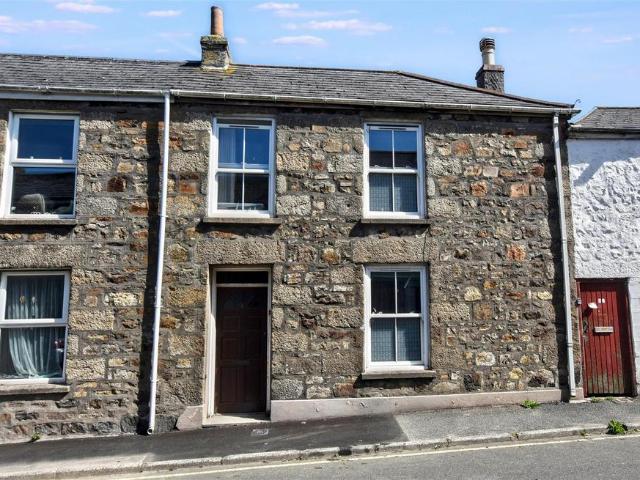 House for sale in Roseworthy, Cornwall