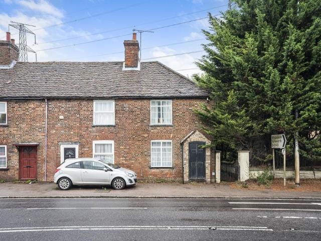 House for sale in Dunstable, Bedfordshire