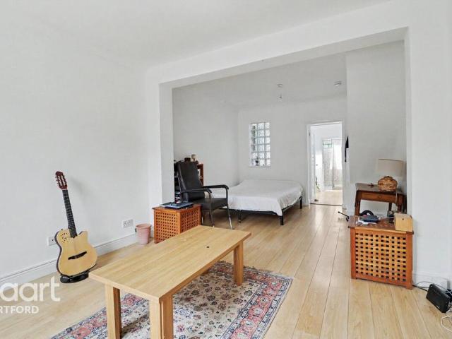House for sale in New Town, Monks Orchard