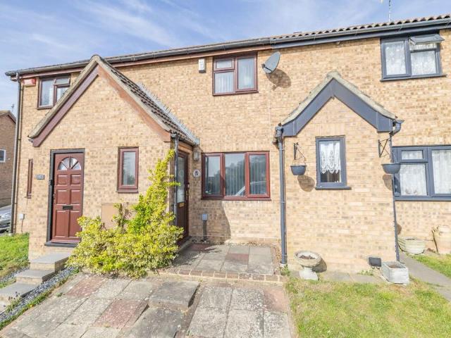 House for sale in Oad Street, Kent