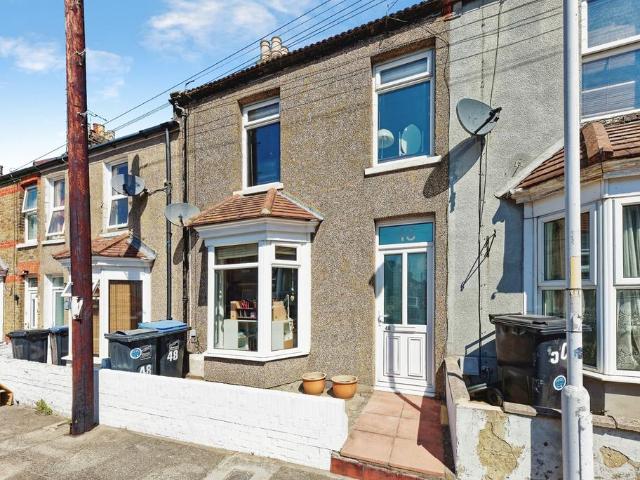 House for sale in Westbrook, Acol