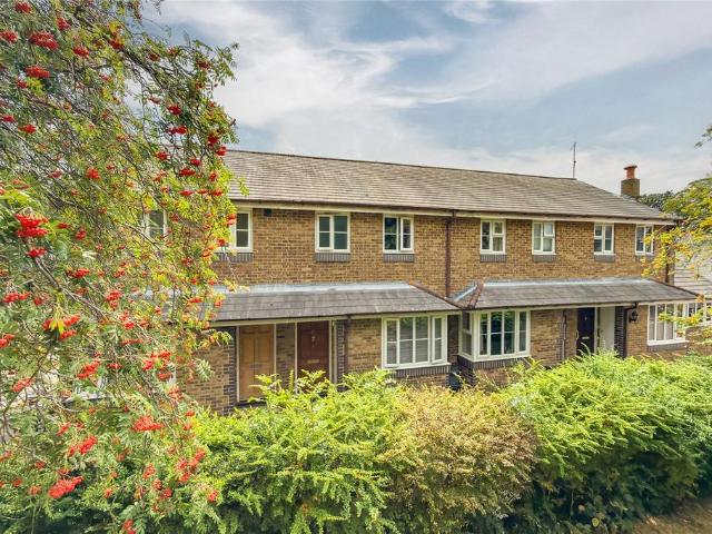 House for sale in St Albans, Five Acres