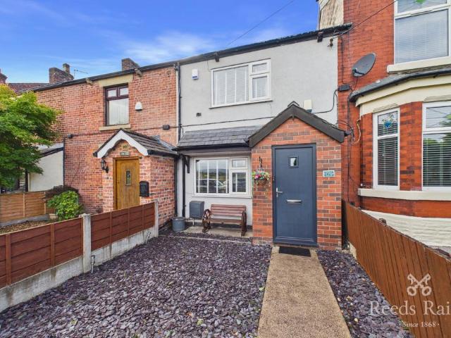 House for sale in Droylsden, Tameside
