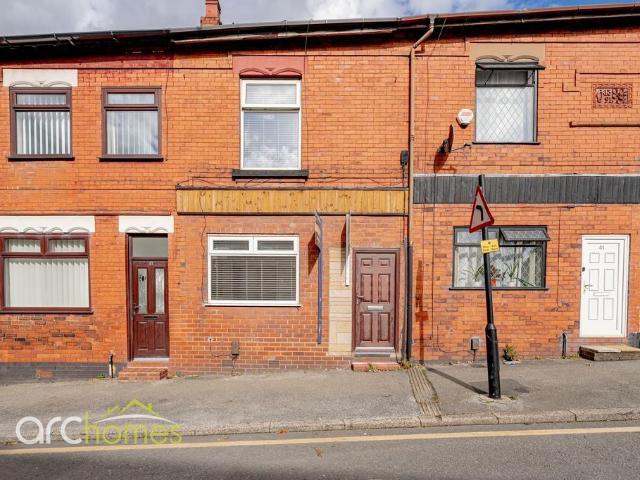 House for sale in Tyldesley, Wigan
