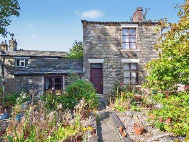 House for sale in New Farnley, West Yorkshire