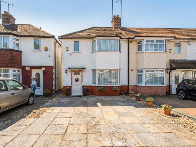 House for sale in Greater London