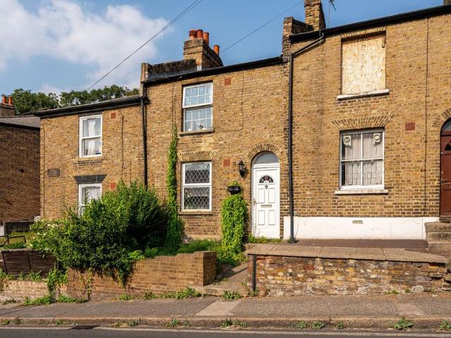 House for sale in Royal Borough of Greenwich, Greater London