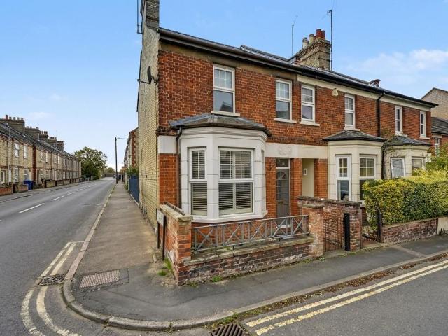 House for sale in Newmarket, West Suffolk