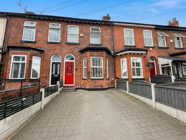 House for sale in Barton upon Irwell, Salford