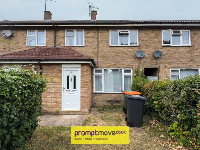 House for sale in Woodside Estate, Houghton Regis
