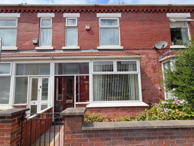 House for sale in Gorse Hill, Trafford Park