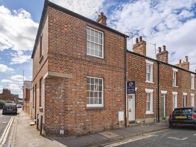 House for sale in The Slade, Oxfordshire