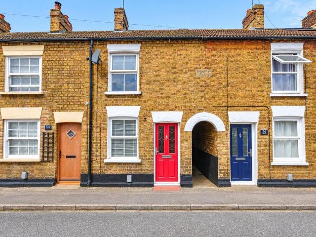 House for sale in Fancott, Toddington