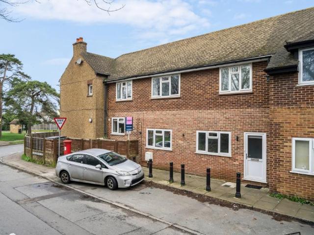 House for sale in Chalfont St. Peter, Denham