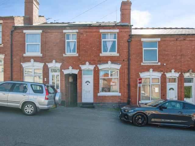House for sale in Dixons Green, Dudley