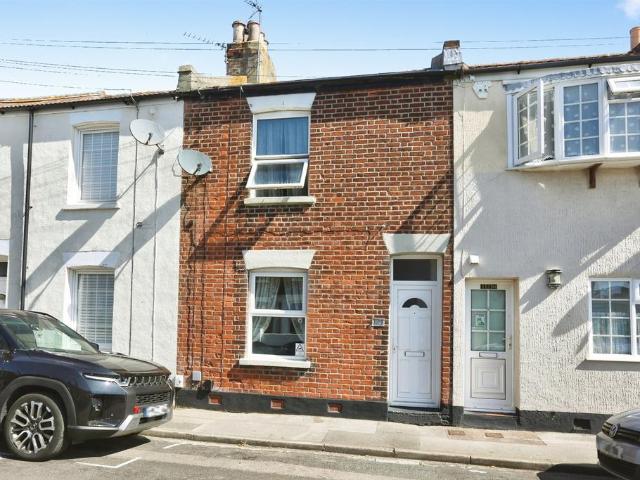 House for sale in Clayhall, Middlecroft