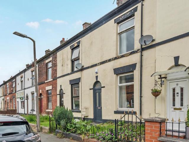 House for sale in Chesham, Bury