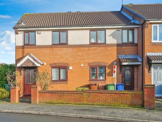 House for sale in Heath Hayes and Wimblebury, Chadsmoor