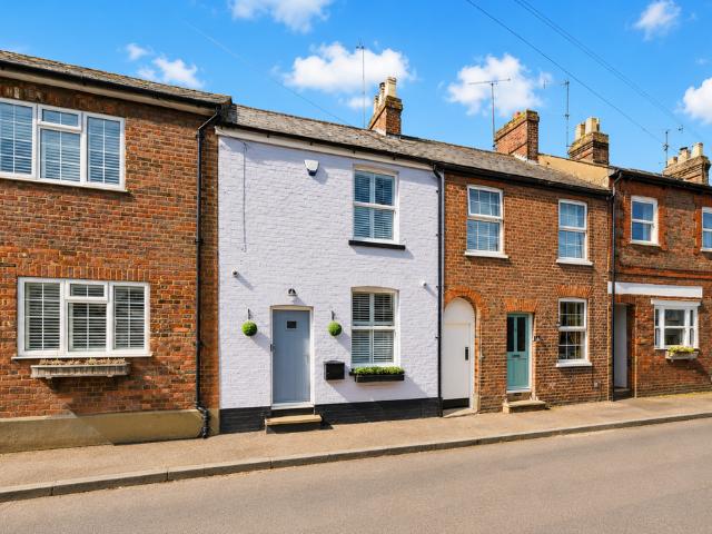 House for sale in Pouchen End, Hertfordshire