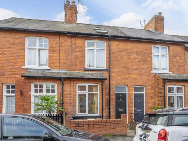House for sale in High Field, York